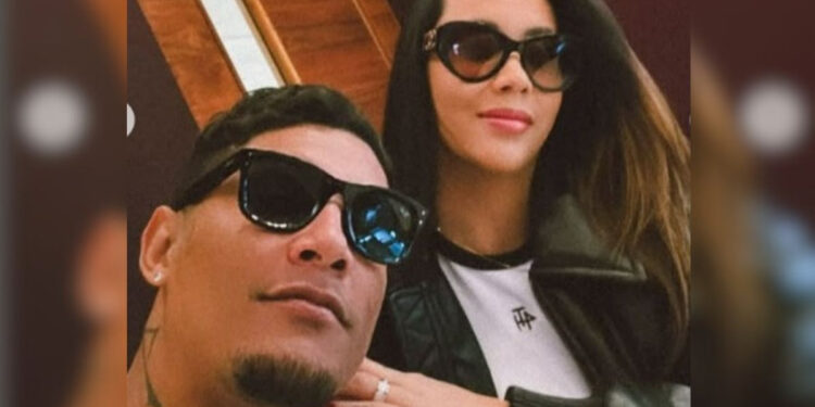 A mulher de Antony, Rosinelly, lamentou a morte do irmão nas redes sociais