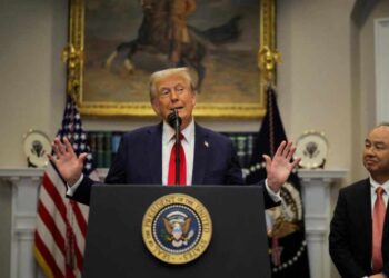 Trump chama Brasil de 'parceiro comercial horrível' e defende Bolsonaro