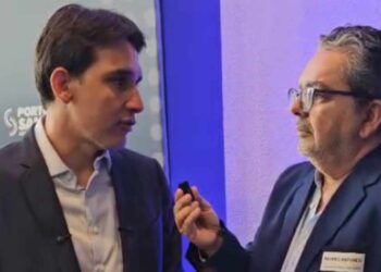 Ministro Silvio Costa Filho concedendo entrevista ao Blog Ricardo Antunes