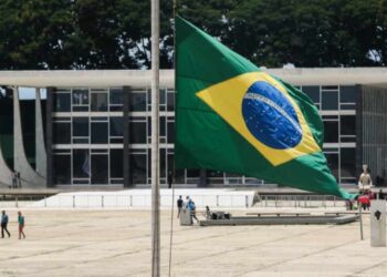 "EUA não têm poder sobre transações em real", diz STF