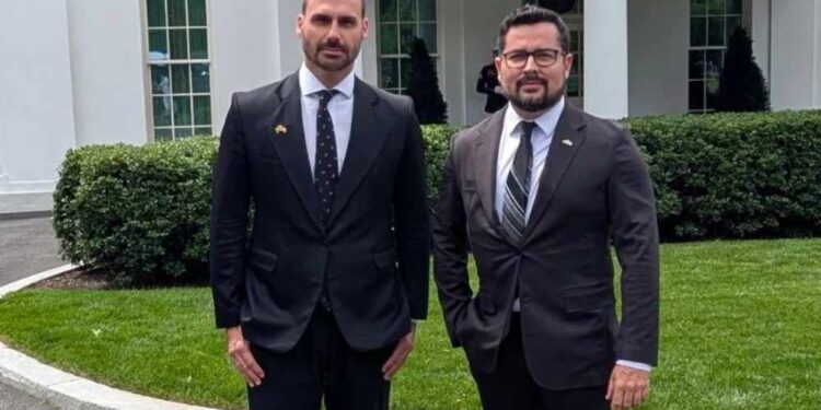 Filho de Bolsonaro articula novas sanções dos EUA contra o Brasil