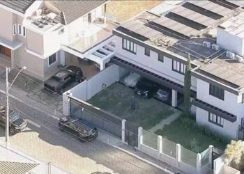 PGR rejeita pedido da PF para agentes dentro da casa de Bolsonaro