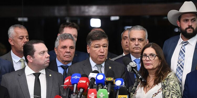 Com a oposição no comando, as outras reuniões estão marcadas para as segundas e quintas.