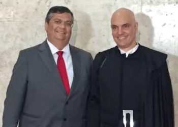 A decisão de Dino produz efeitos que tentam blindar o ministro Alexandre de Moraes.