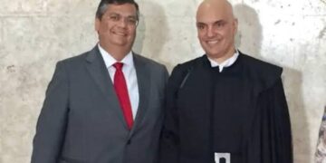 A decisão de Dino produz efeitos que tentam blindar o ministro Alexandre de Moraes.
