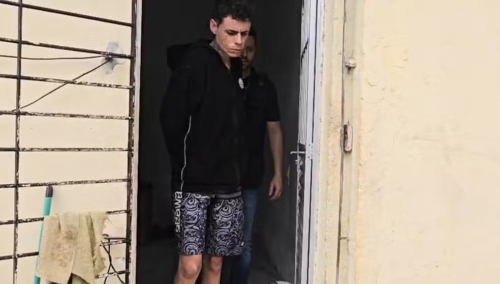 Hacker confessa que já lucrou mais de R$ 500 mil com invasão a sistemas do governo