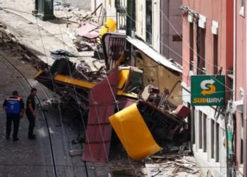 Bondinho descia ladeira em alta velocidade