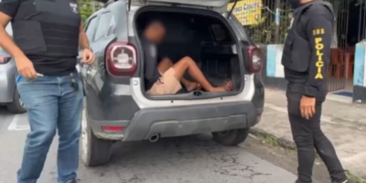 A operação aconteceu na manhã desta quarta-feira (3).