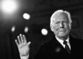 Giorgio Armani
Designer de moda italiano