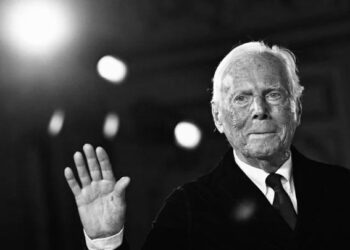 Giorgio Armani
Designer de moda italiano