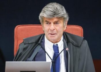 Luiz Fux, 
Ministro do Supremo Tribunal Federal do Brasil.