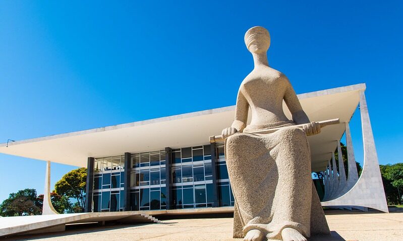 Base do governo na Câmara se mobiliza contra PEC da Blindagem no STF