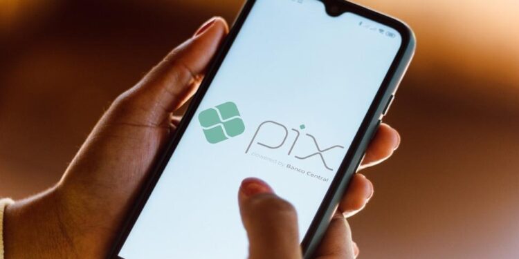 Relatos mostram que os bancos Bradesco, Itaú, Mercado Pago, Nubank e Santander, apresentavam instabilidade.