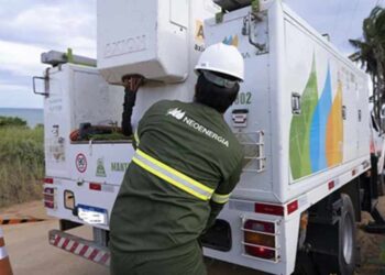 Renovação da concessão da Neoenergia até 2060 gera insatisfação entre clientes em PE