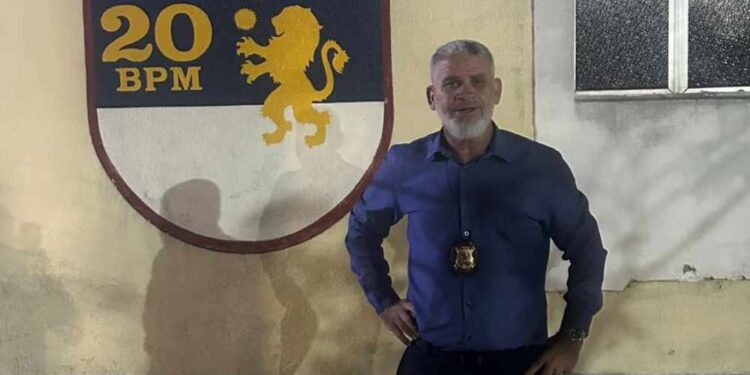 Antero Ferreira esteve em delegacias e no batalhão do filho policial militar