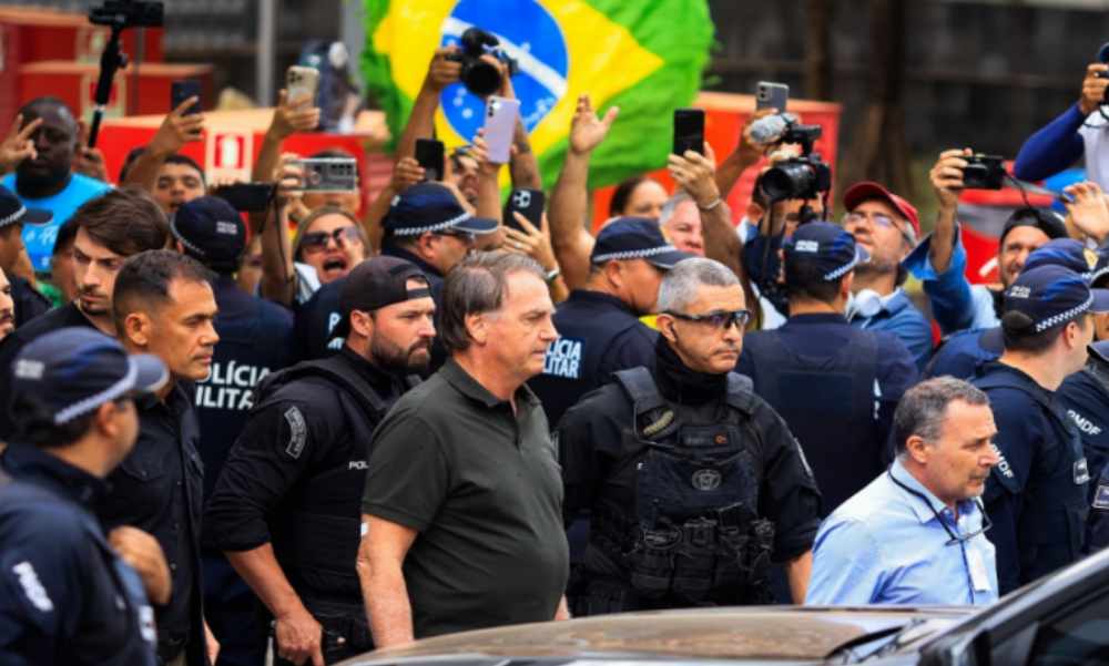 Preocupação com saúde de Bolsonaro intensifica debate sobre prisão domiciliar