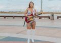 Cantora pernambucana mistura lambada e pop em "Deixe Ela"