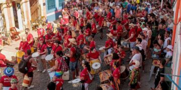 Troças carnavalescas voltam às ruas de Olinda a partir deste domingo
