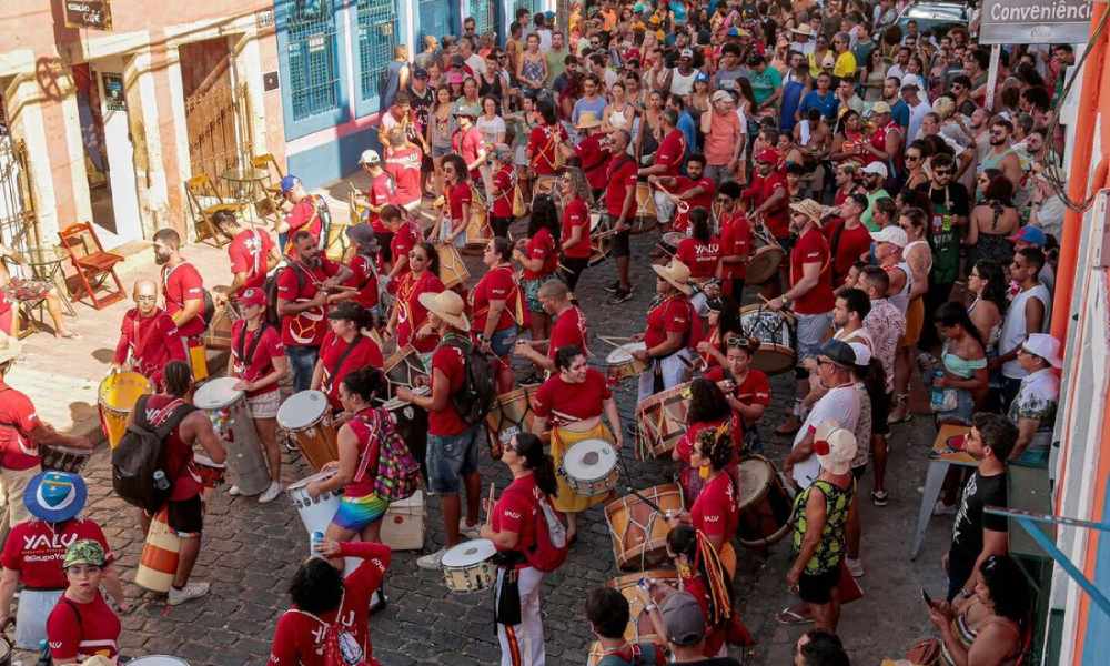 Pitombeira dos Quatro Cantos abre temporada de prévias em Olinda