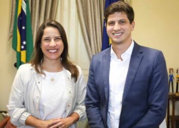 A atual governadora Raquel Lyra (PSD) e o prefeito do Recife João Campos (PSB)