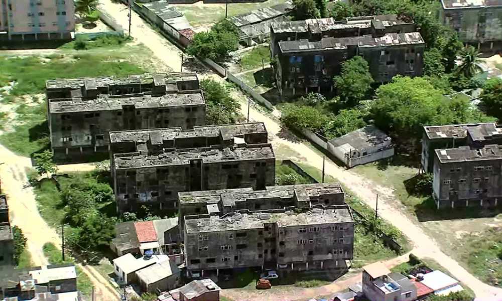 Moradores de prédios-caixão em Olinda temem ficar de fora do Minha Casa Minha Vida