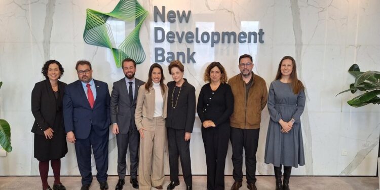 Brics investe em saneamento e abastecimento em PE