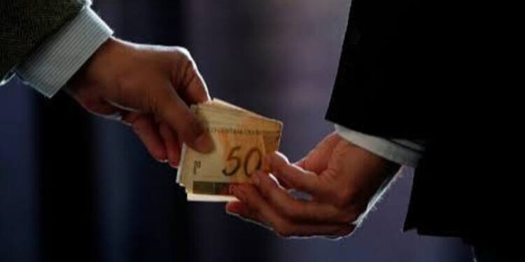 Fisco estima que esquema de Artur rendeu R$ 11 bi