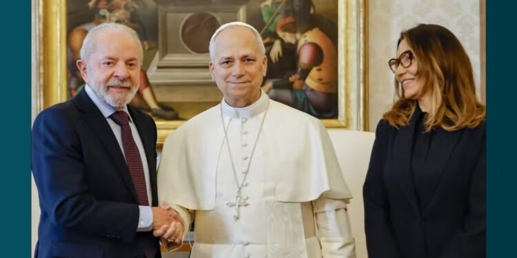 O presidente Lula, o Papa Leão IV e a primeira-dama Janja da Silva. Foto: Ricardo Stuckert