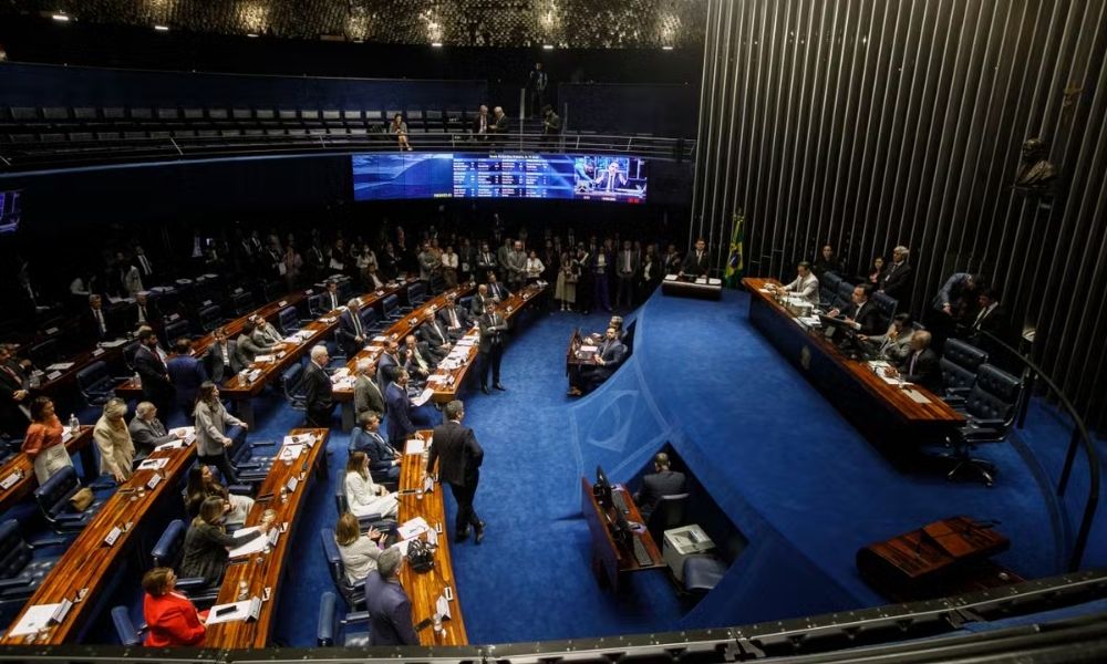 Centrão já perdeu 380 cargos comissionados por votar contra Governo Lula
