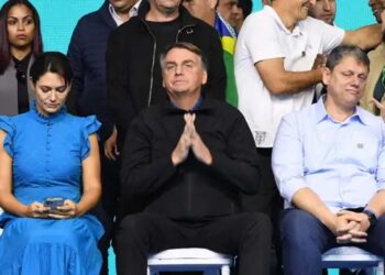 Michelle Bolsonaro, Jair Bolsonaro e Tarcísio de Freitas