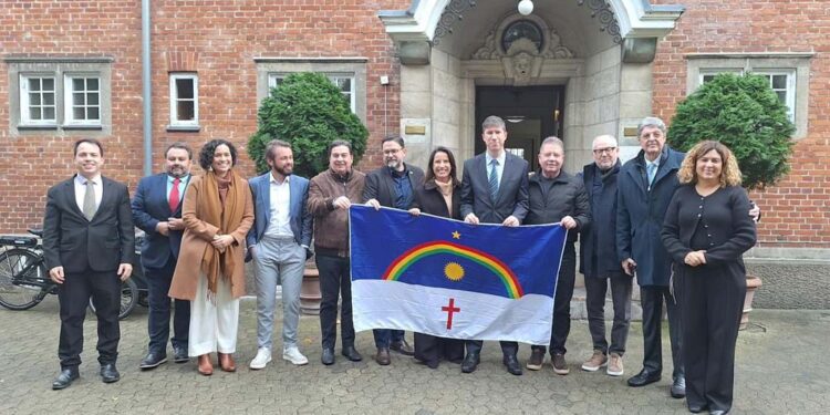 Raquel Lyra em visita foi recebida na Embaixada do Brasil em Copenhague