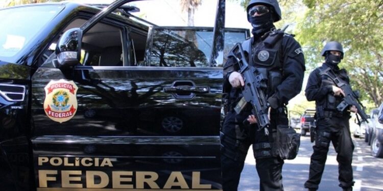 Mandados foram cumpridos na capital e em Olinda, Jaboatão dos Guararapes, Paulista e Araripina.