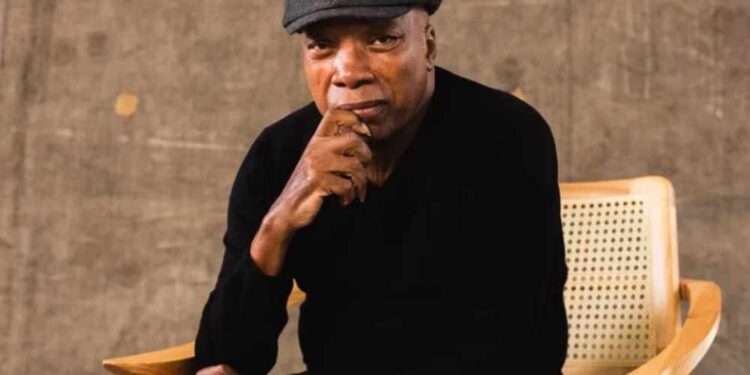 Icónico artista Brasileiro Milton Nascimento enfrenta problemas de saúde