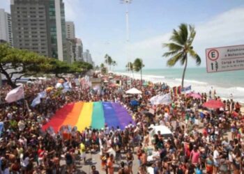 Câmara do Recife aprova moção de repúdio à Parada da Diversidade e aplauso a ato de 7 de Setembro