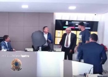 O vereador Adamalson Ferreira se envolveu em confusão com o prefeito de Cachoeirinha