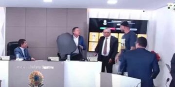 O vereador Adamalson Ferreira se envolveu em confusão com o prefeito de Cachoeirinha