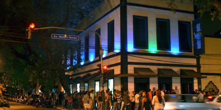 Club Metrópole suspende temporariamente venda de bebidas destiladas