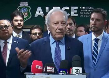 Ministro afirmou que comitiva de ministros vai viajar para o Rio ainda nesta quarta-feira (29)