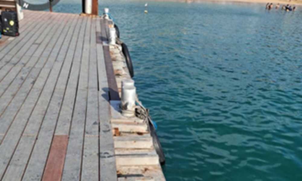 Rampa quebrada no porto de Noronha pode ferir turistas, denunciam ilhéus