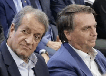 O presidente do PL, Valdemar Costa Neto, e o ex-presidente da República, Jair Bolsonaro.