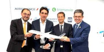 Nicolas Nicobaert, Silvio Costa Filho, Guillaume Glass e Randolfe Rodrigues (esq. p/ dir.)