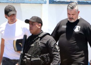 Dono do Banco Master é solto após 12 dias preso e usará tornozeleira eletrônica