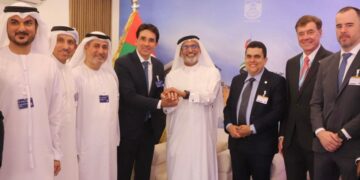 O ministro Silvio Costa Filho nos Emirados Árabes