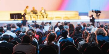 Seminário Cenários 2026 debate eleições e impacto da prisão de Bolsonaro