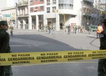 O Exército argentino se prepara para militarizar a região