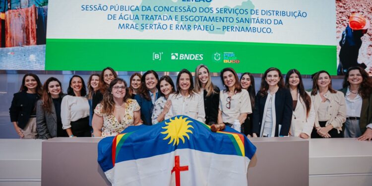 A Compesa continuará atuando na produção da água