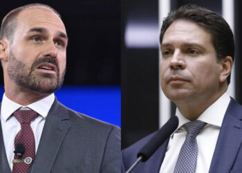 Eduardo Bolsonaro (PL-SP) e Alexandre Ramagem (PL-RJ) (esq. p/. dir.)