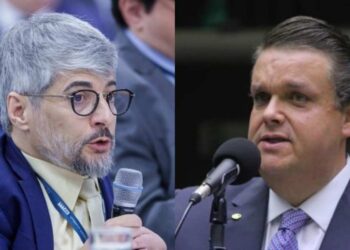 Adroaldo Portal (esq) e o ministro da Previdência, Wolney Queiroz (dir)