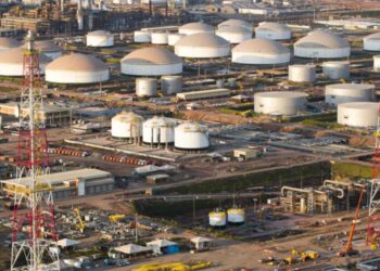 Governo oficializa ampliação da refinaria Abreu e Lima