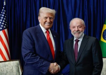 Donald Trump e Presidente Lula (PT) (esq. p/ dir.)